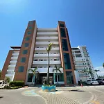 Habitacion Hotelera A 2Min De Playa By G P S Rentas